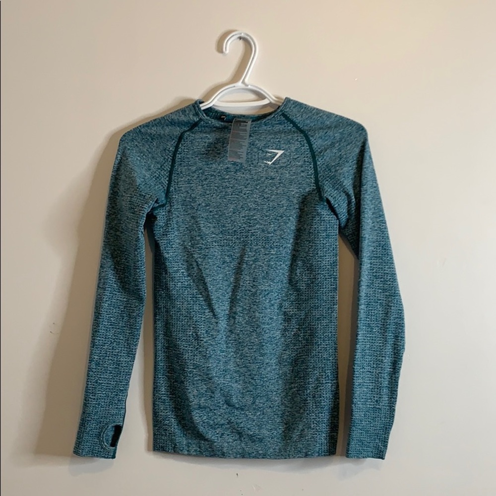 2/100$ GYMSHARK top